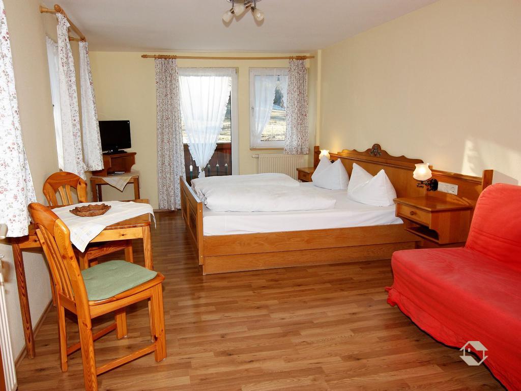 Gaestehaus Klingele Hinterzarten Bilik gambar